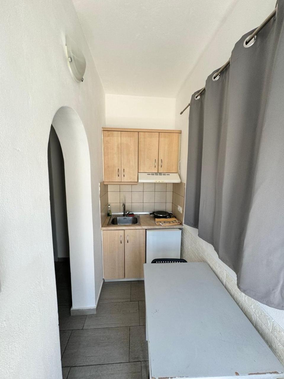 Deep Blue Rooms & Apartments Milopotas Exterior foto
